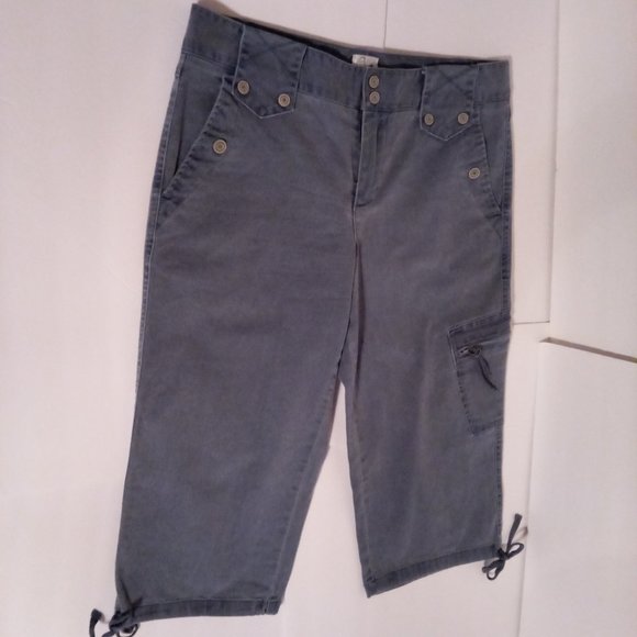 Fashion Bug Pants - Fashion Bug stretch gray capris sz 12